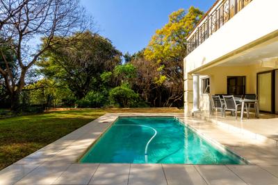 House For Rent in Ferndale, border Bryanston, Johannesburg